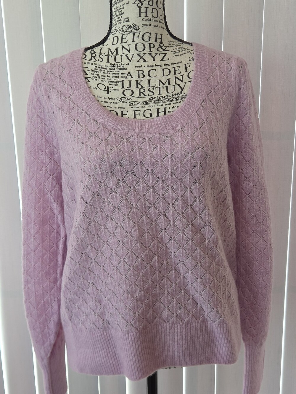 OLD NAVY Women’s Pink Open-Knit Sweater